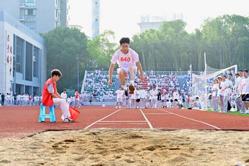 微信图片_2025-10-23_213145_918.jpg