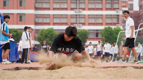 微信图片_2025-10-23_213310_787.jpg