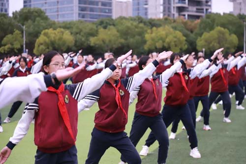 微信图片_2025-10-23_213503_860.jpg