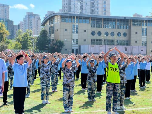 微信图片_2025-10-23_213506_515.jpg